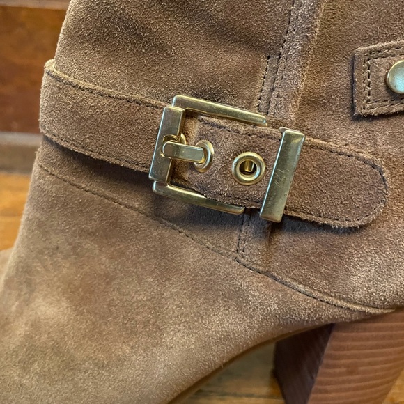 Franco Sarto suede Dorinda booties - Picture 5 of 5